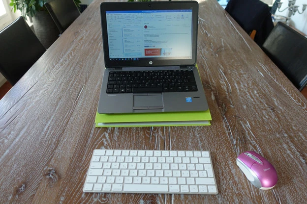 Lavorare con il laptop Lavorare con il laptop